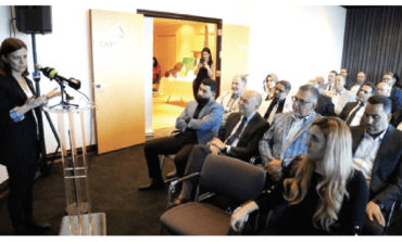 الوزيرة السابقة ندى البستاني تدعو المغتربين اللبنانيين إلى المشاركة في بناء وتنمية الوطن الأم